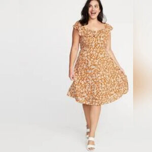 Old Navy Cami fit & Flare Ditsy Floral yellow Ruffle Fit & Flare dress M Spring